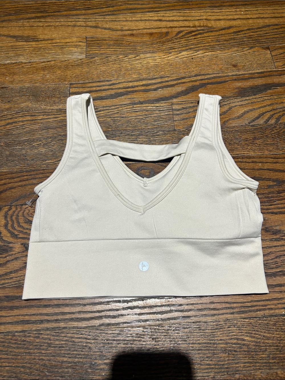 New Women's 90 Degree Seamless V-Neck Comfort Bralette in Cream - Picture 3 of 4